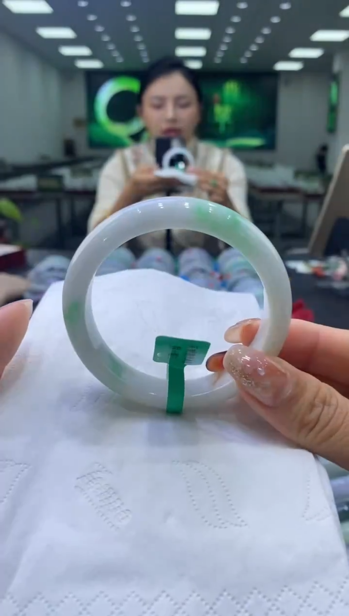 未镶嵌手镯翡翠00002502