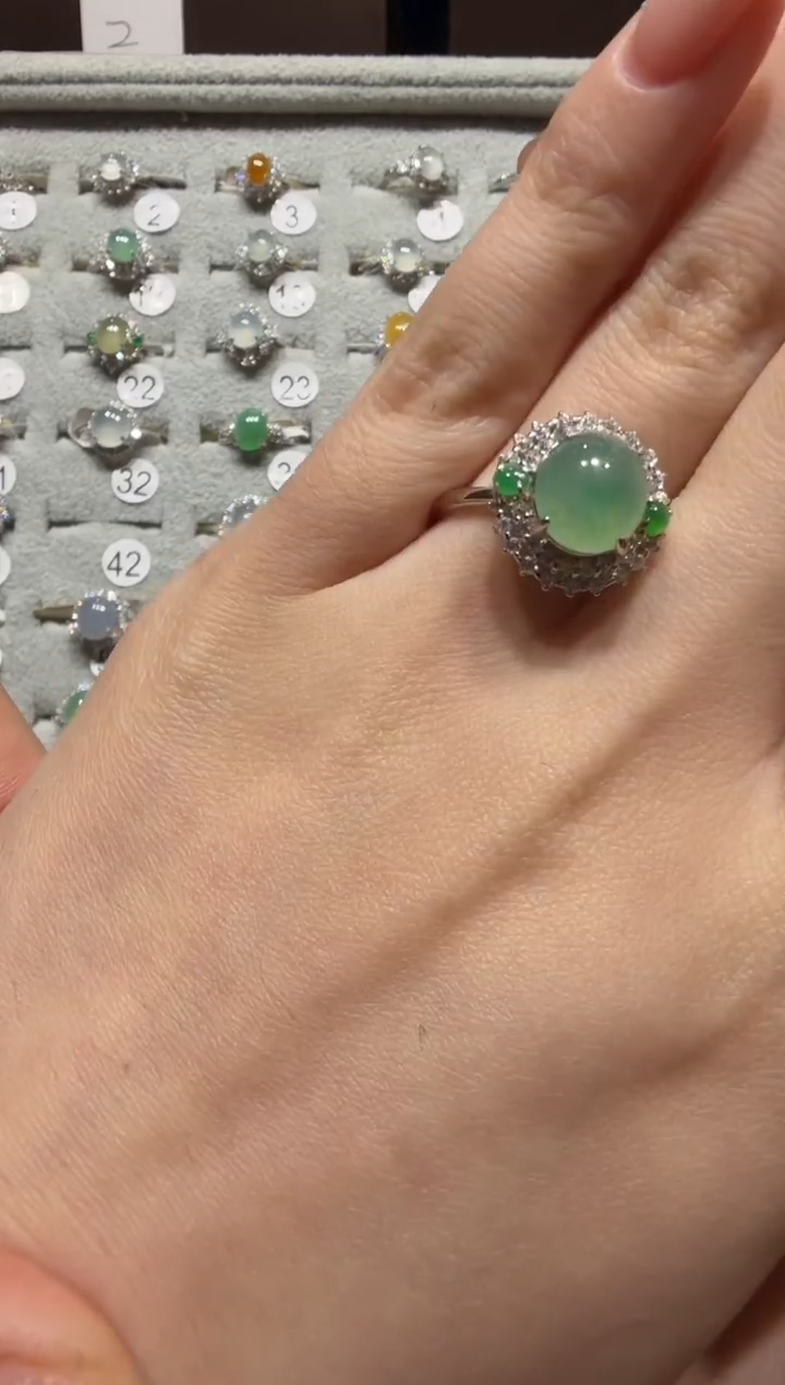 银S925镶嵌戒指翡翠925银镶缅甸A货翡翠戒指