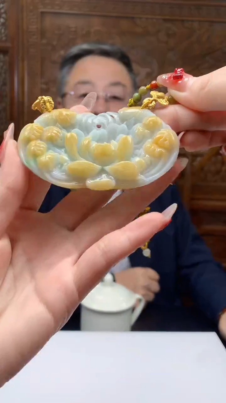 【闪购商品】定制翡翠未镶嵌1072y-毛货挂件64