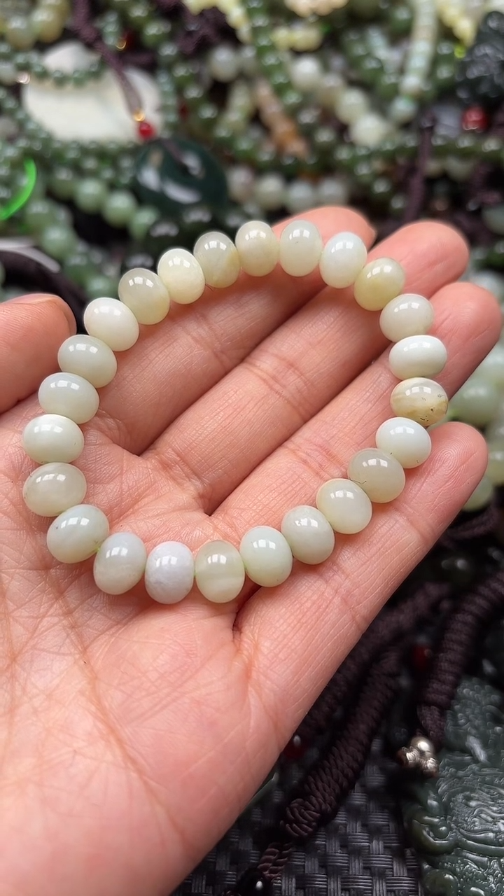 【闪购商品】和田玉颈饰未镶嵌.