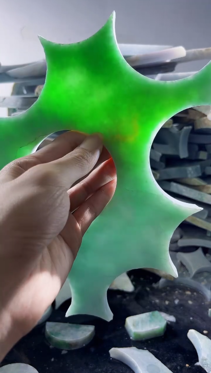 裸石翡翠缅甸翡翠A货陈8256