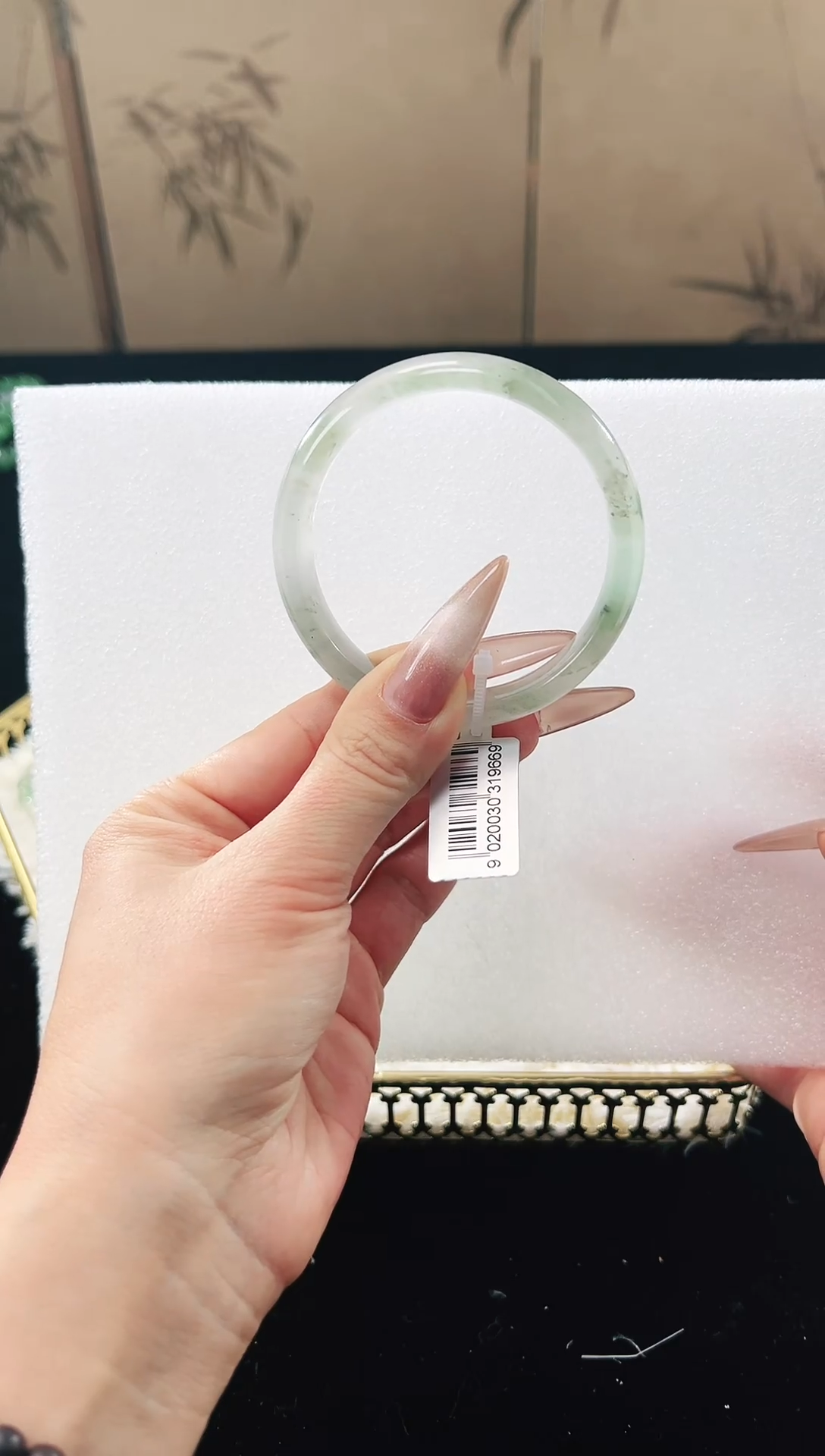 【闪购商品】石英质玉手镯银S925镶嵌天然非洲翠手镯