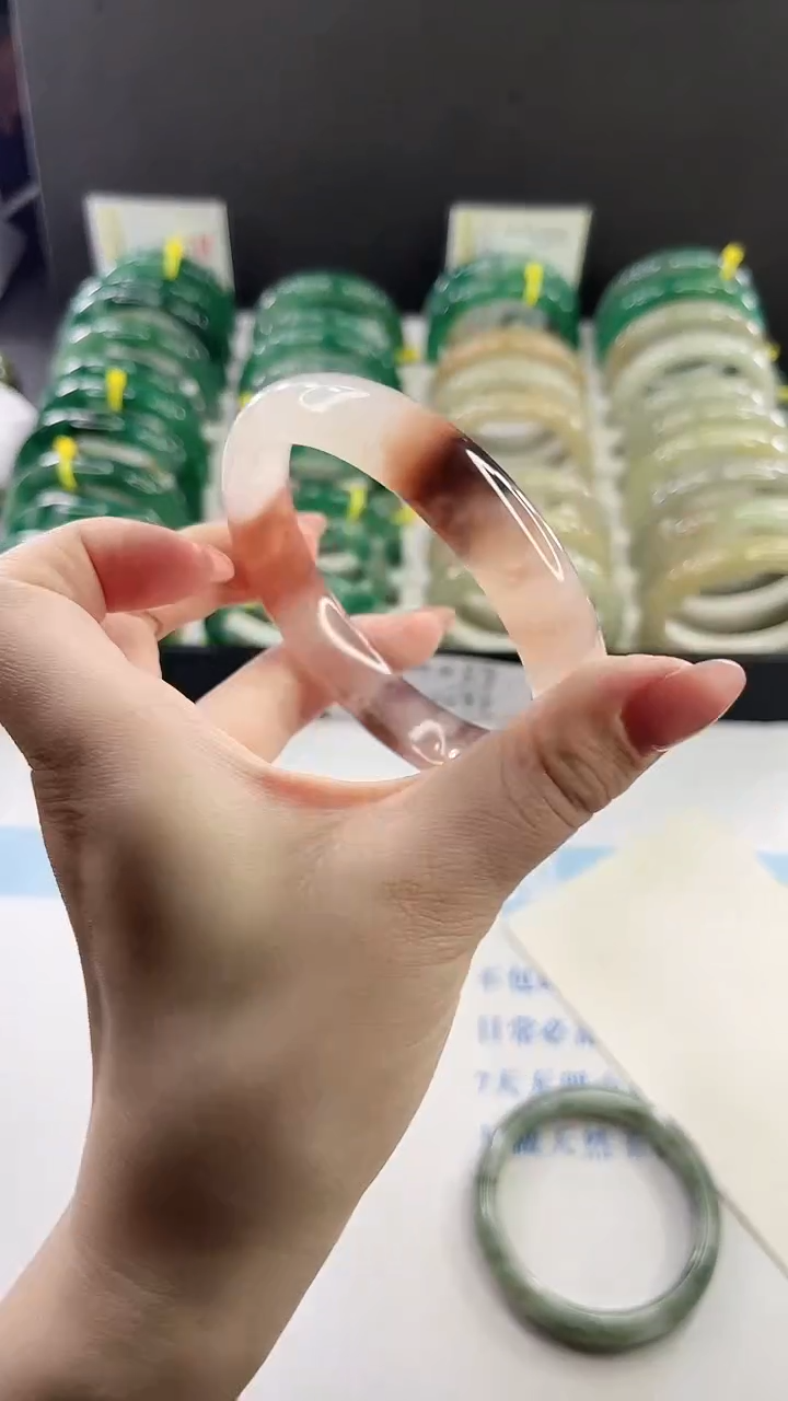 未镶嵌手镯石英质玉多样性发货L84-64