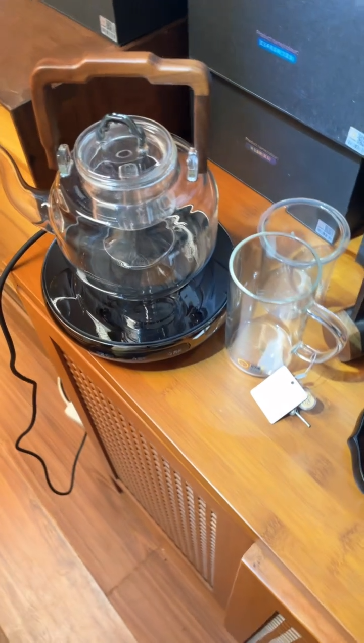 雅韵壶双内胆+茗凤祥x2+清简杯1个