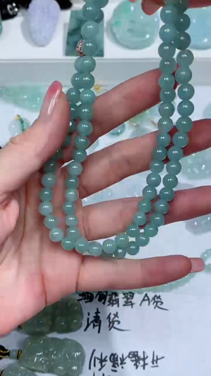 翡翠未镶嵌颈饰珠链