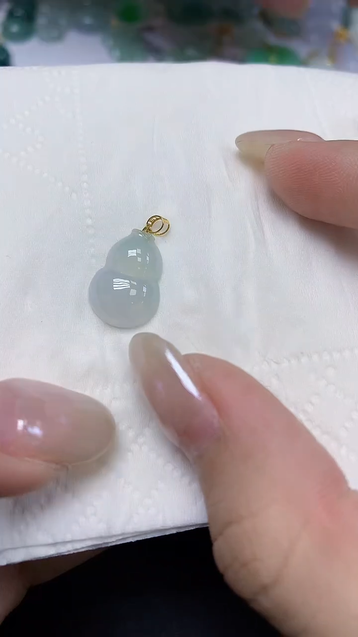 翡翠18K金镶嵌颈饰天然缅甸翡翠A货