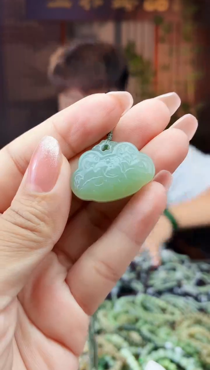 和田玉未镶嵌颈饰拍一发一