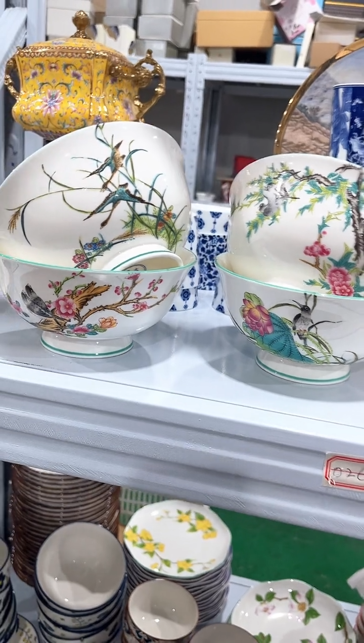 瓷片陶瓷（简装）碗4个