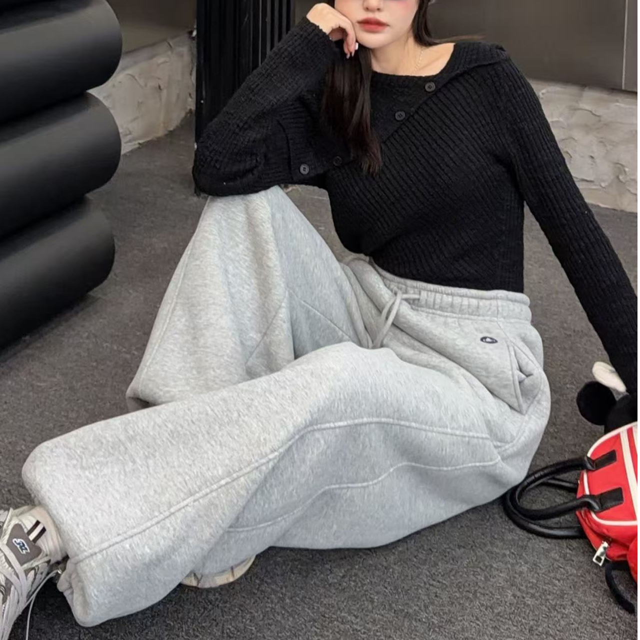 E2-4 2073 刺绣allo脚口抽绳加厚加绒拖地收口女冬款卫裤裤长101