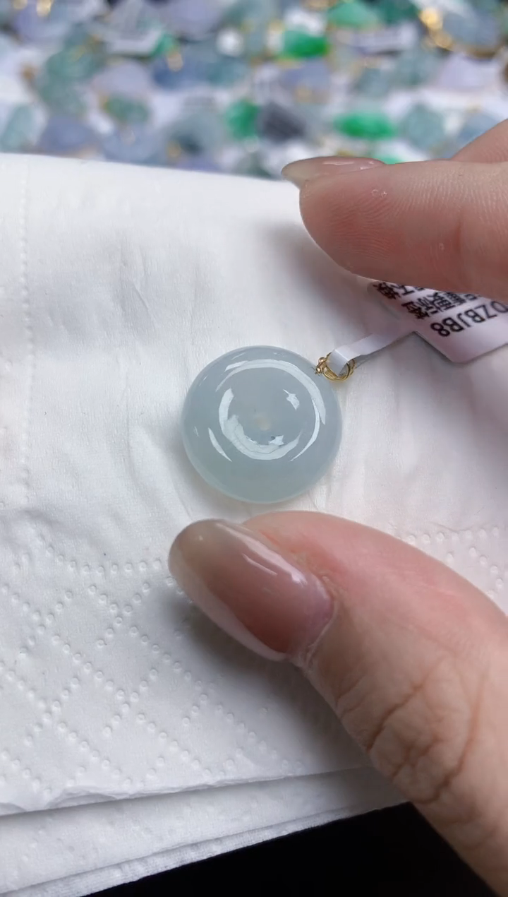 【闪购商品】翡翠颈饰18K金镶嵌天然缅甸翡翠A货