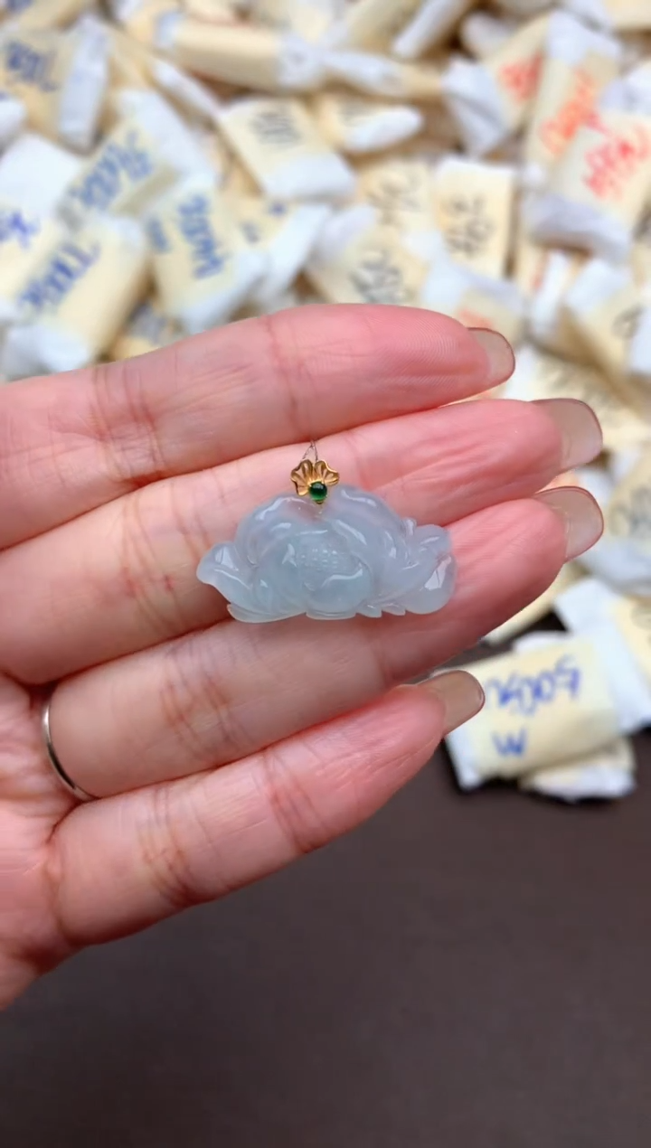 【闪购商品】翡翠挂件18K金镶嵌一