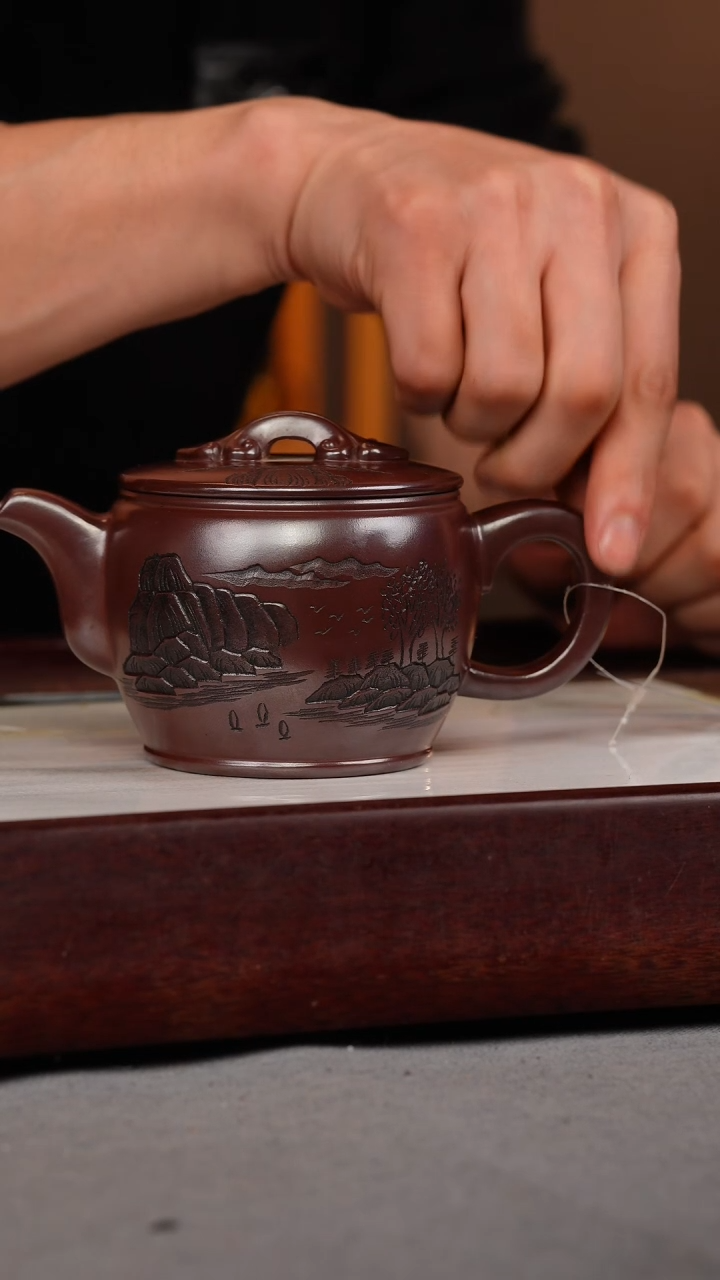 【闪购商品】紫砂茶壶石红 汉瓦 观山