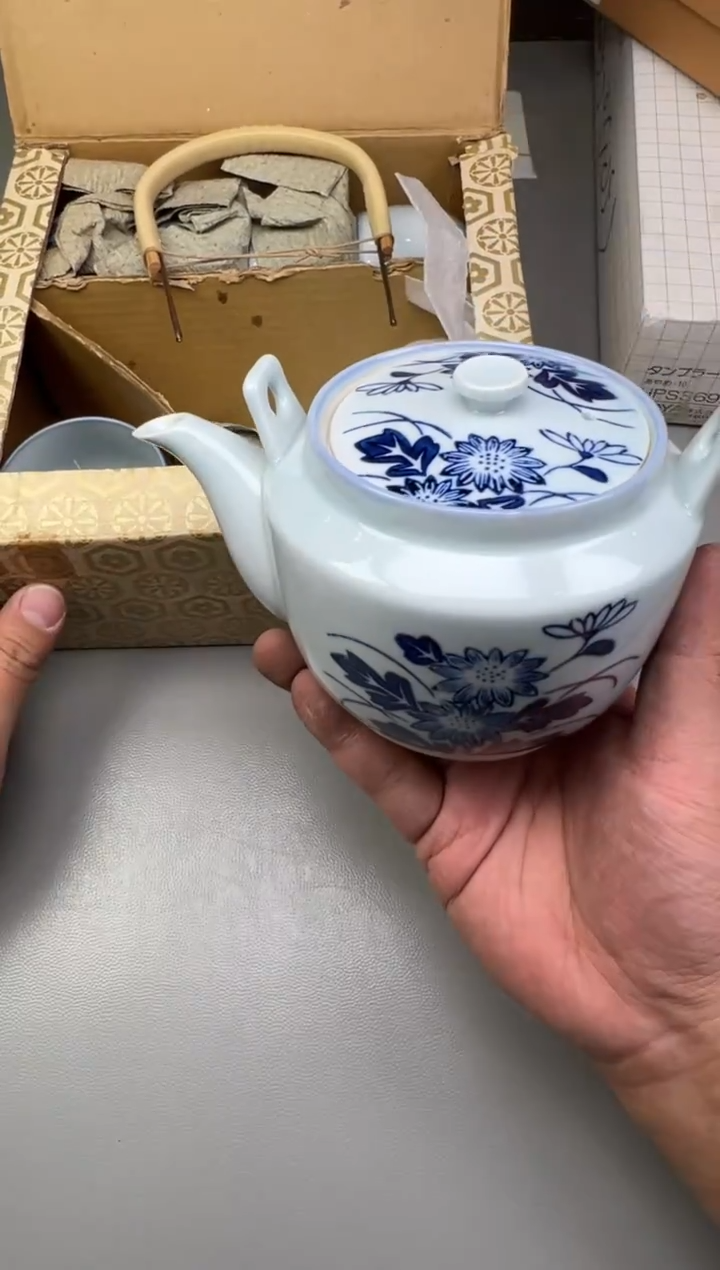 瓷片用****2037碰瓷社中古瓷器 拒绝假货 感谢您的支持~