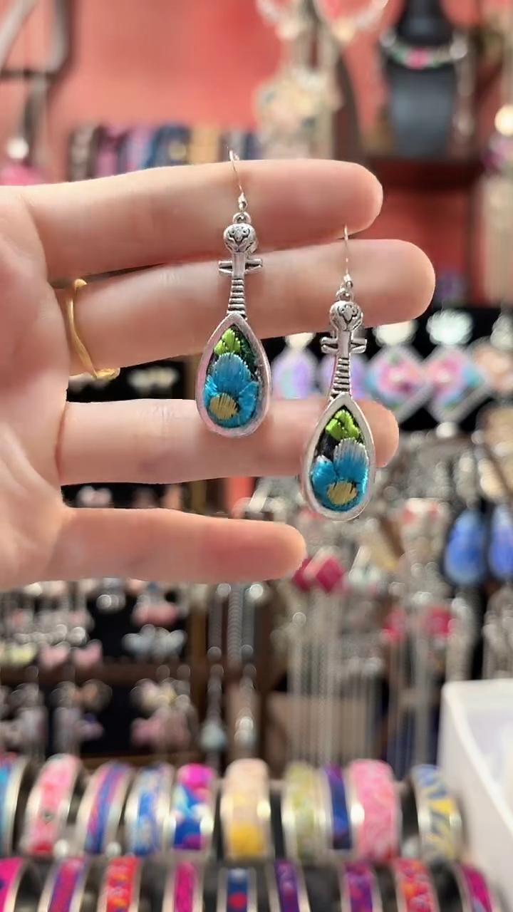 织绣 云织谣民族风精美饰品 247