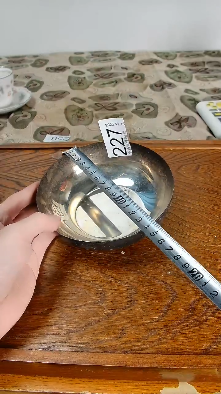 瓷片春****河小淼海外陶瓷工艺品