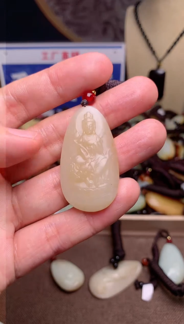 【闪购商品】和田玉颈饰未镶嵌1