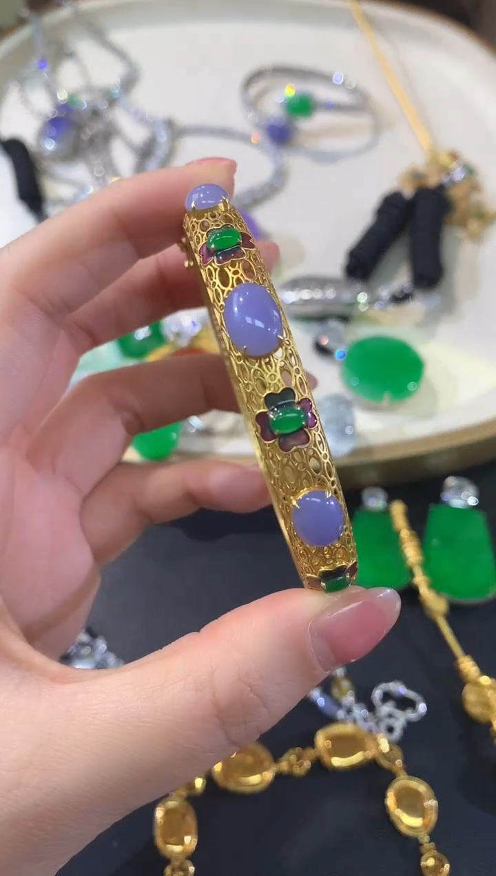 18K金镶嵌手镯翡翠A75|29800