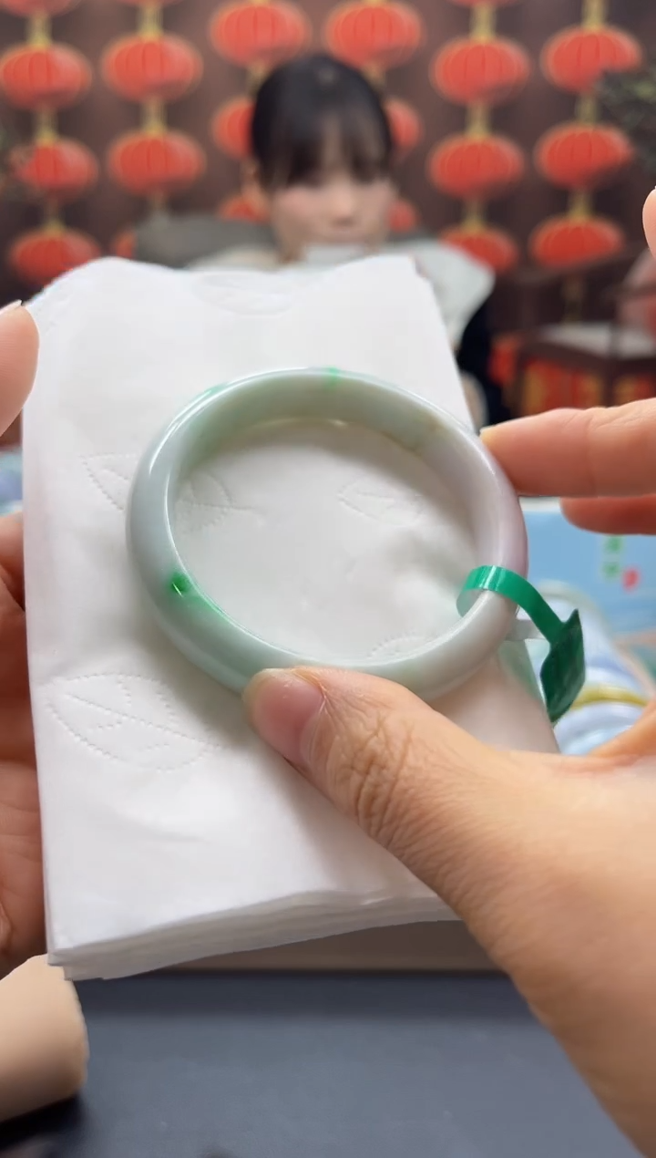 【闪购商品】翡翠手镯未镶嵌00009218