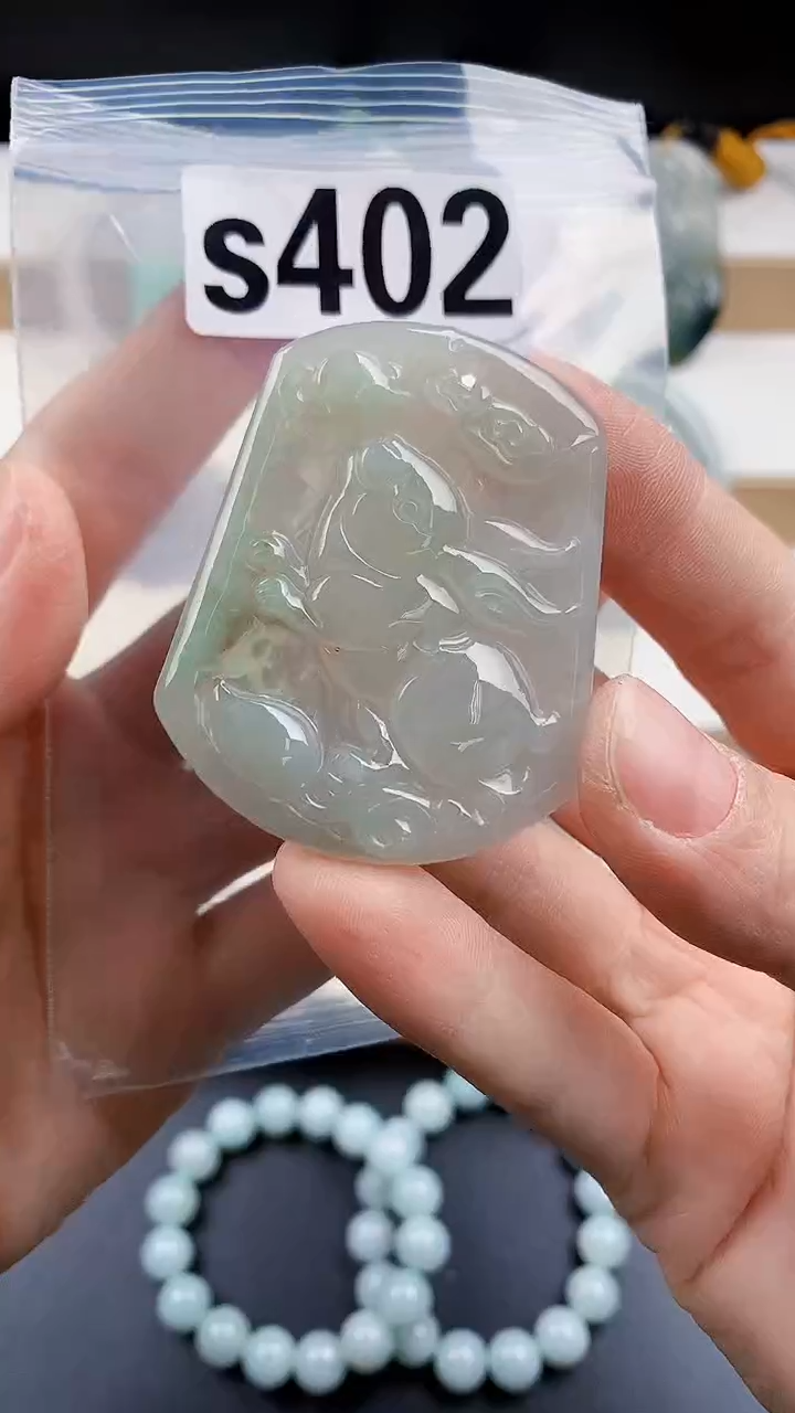 颈饰未镶嵌翡翠天然翡翠吊坠挂件