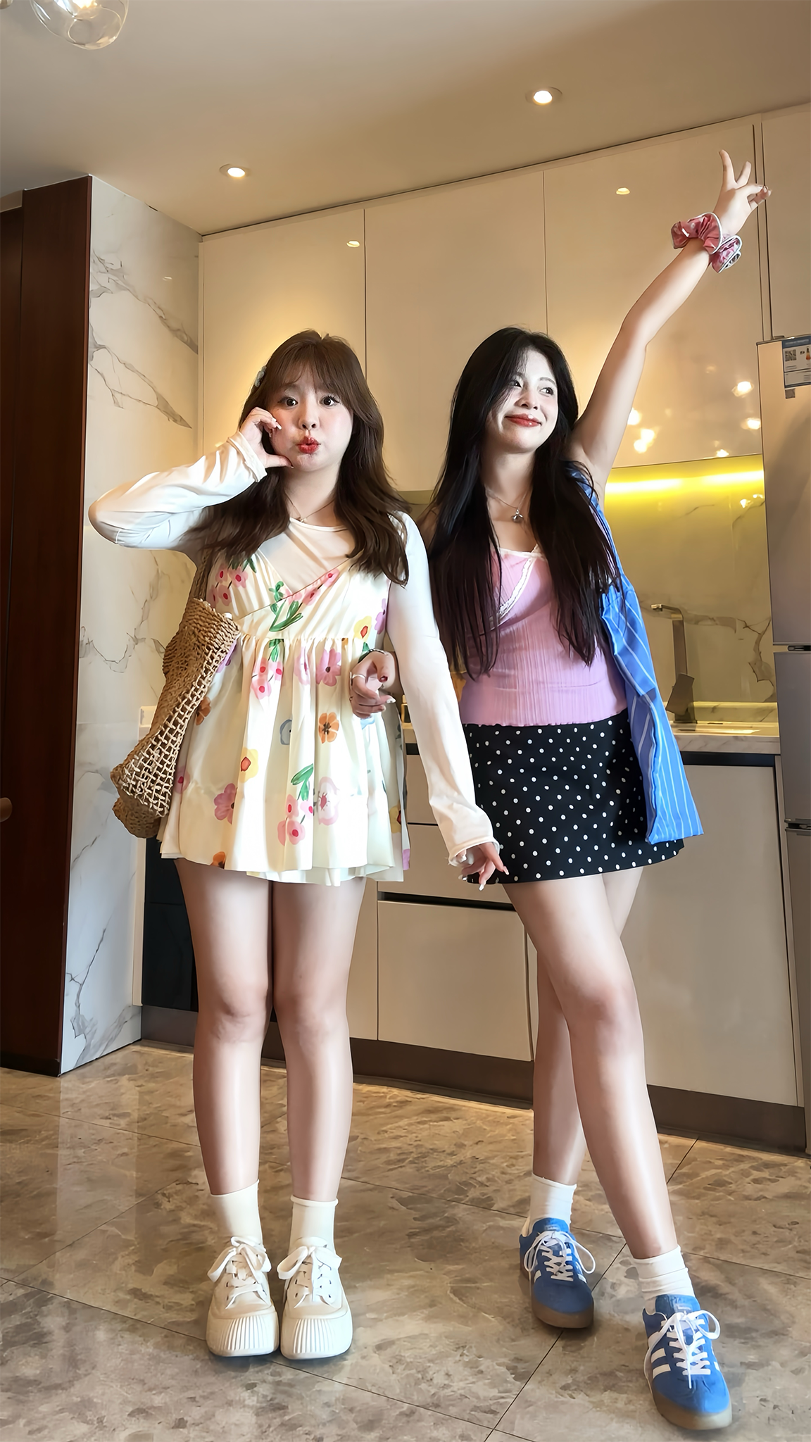 【清仓】薄荷绿/花朵可调节系带上衣显瘦遮肉舒适设计感/打底长袖