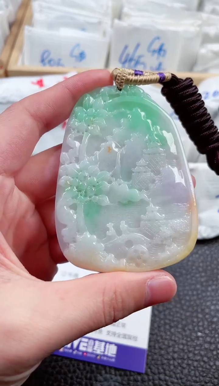 【闪购商品】翡翠颈饰未镶嵌00001168