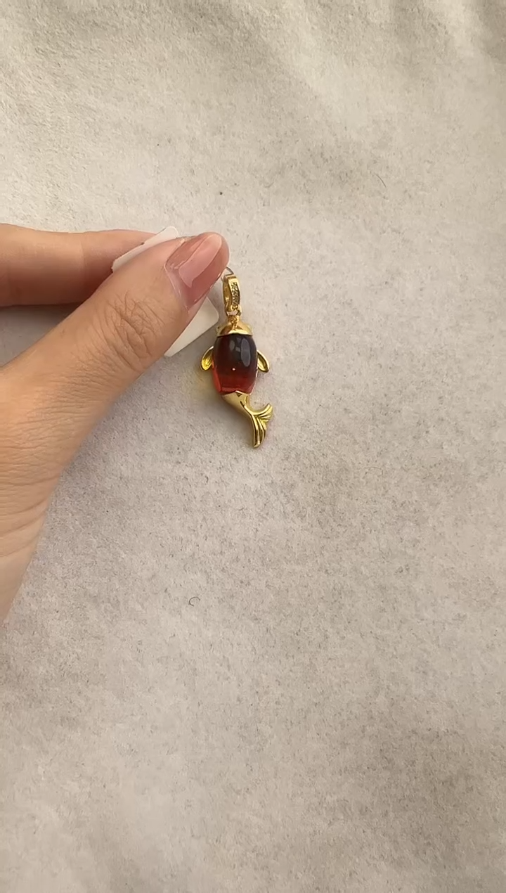 【闪购商品】琥珀裸石未镶嵌10209281-吊坠