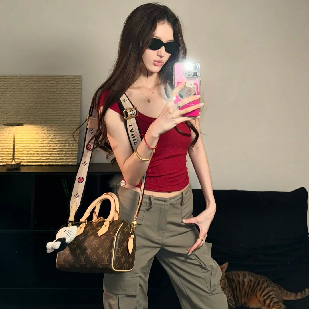 99新 LouisVuitton/路易威登 speedy20 黑肩带 老花/99新/优选