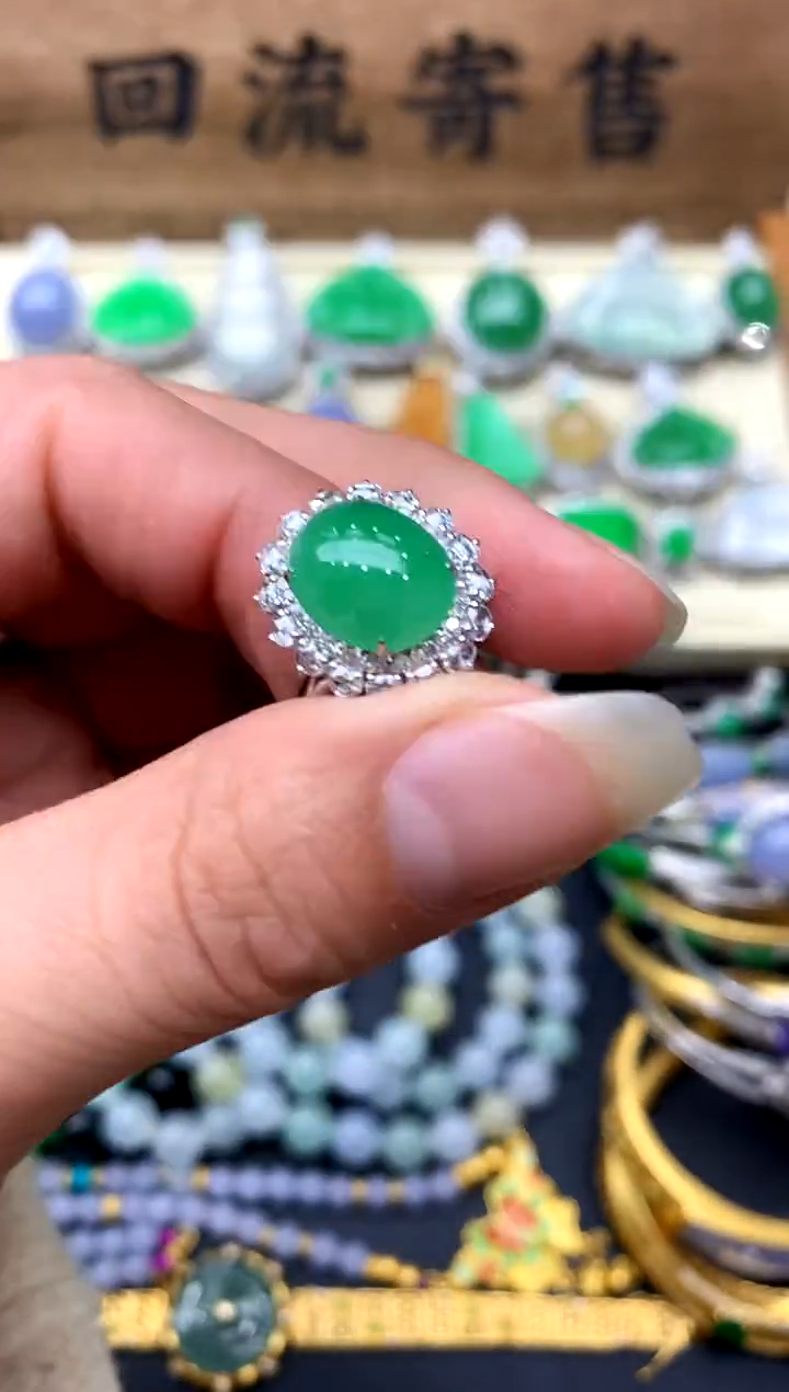 【闪购商品】翡翠戒指18K金镶嵌169-中国好珍宝