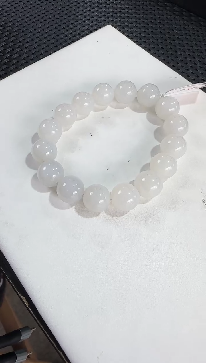 【闪购商品】和田玉手串未镶嵌手串卡12左右