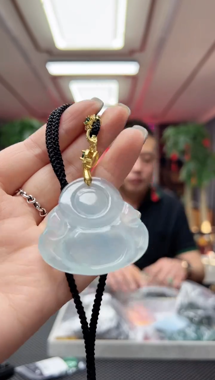 【闪购商品】蛇纹石玉挂件未镶嵌佛/多样性发货其中发一