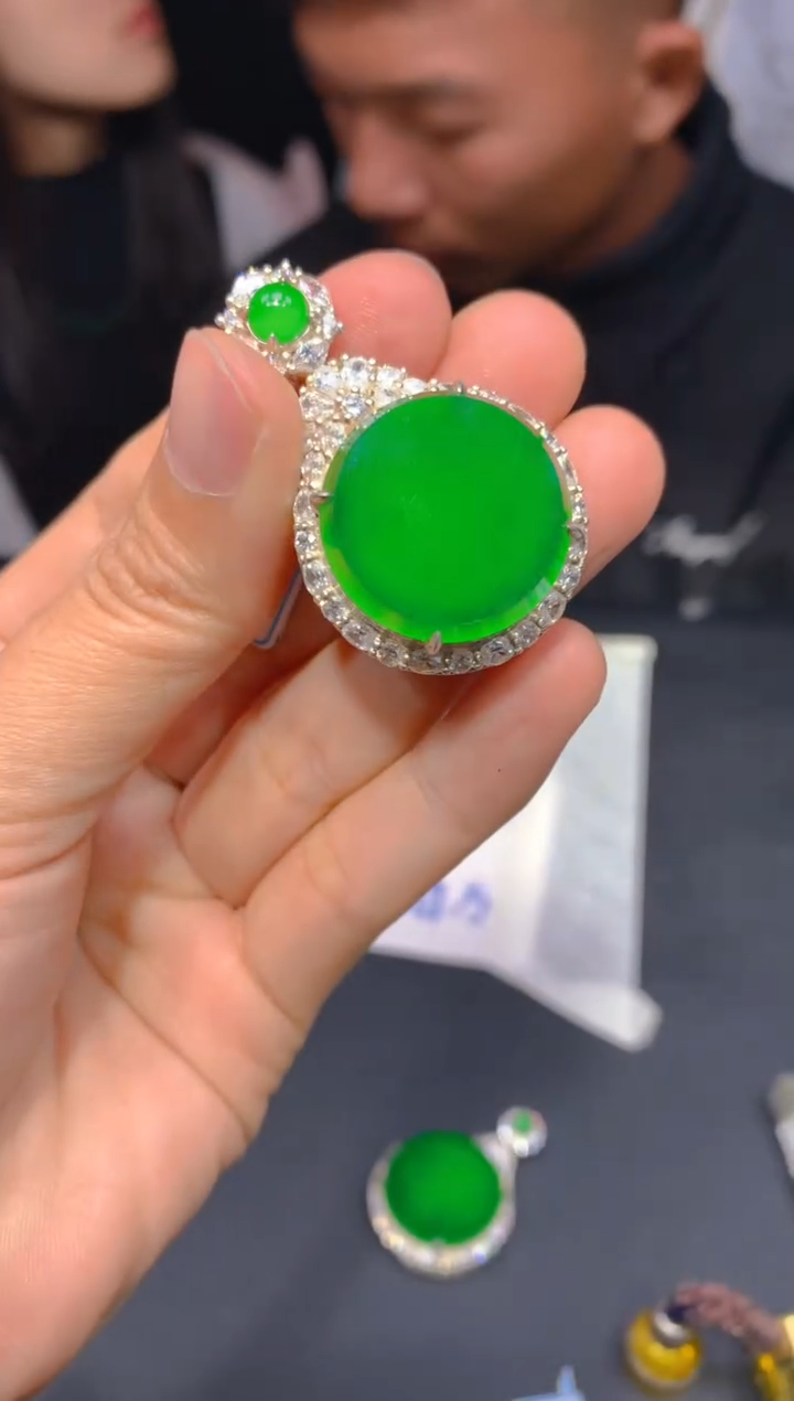 【闪购商品】定制翡翠未镶嵌236多样性发货（发其一）