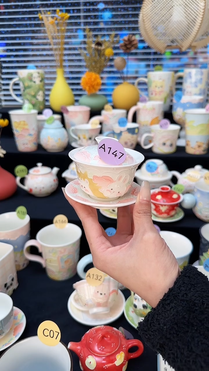 【闪购商品】摆件景德镇高温立体釉创意瓷