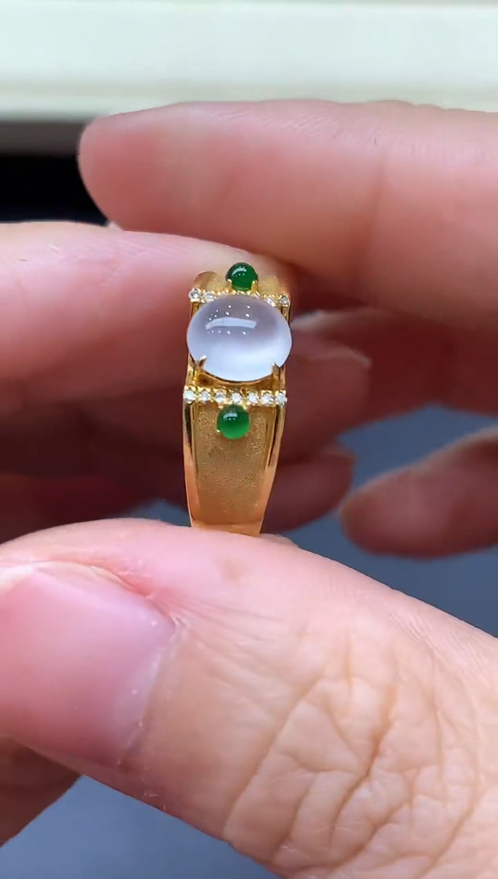 18K金镶嵌戒指翡翠585-中国好珍宝