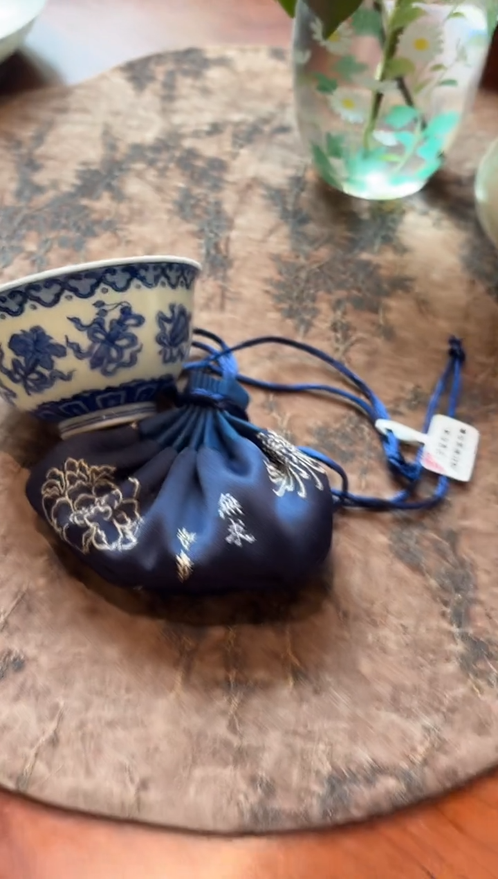 其他闪购青花暗八仙杯配香