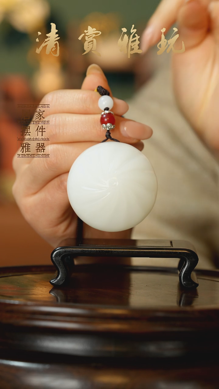 玉《蒸蒸日上小福包》摆件