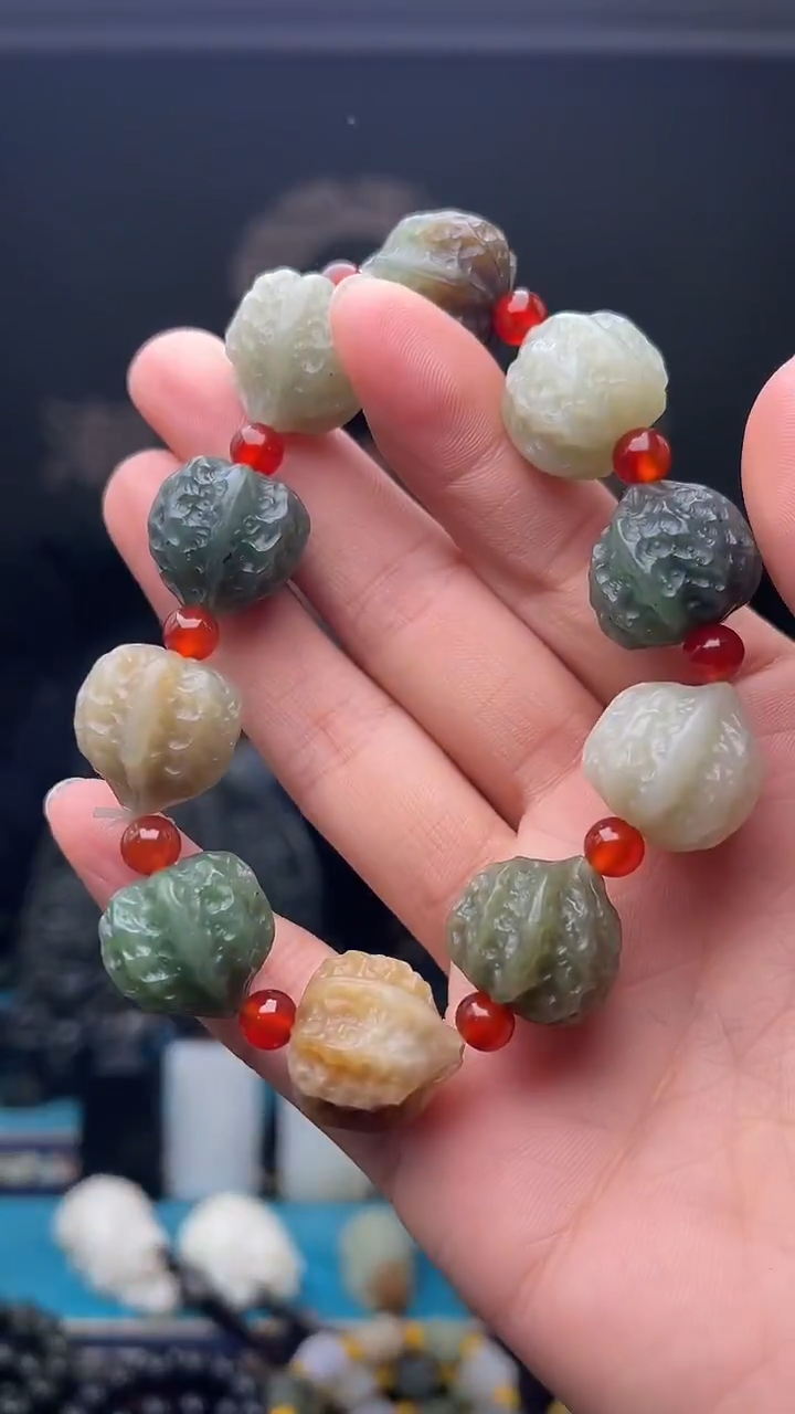 未镶嵌和田玉挂件1