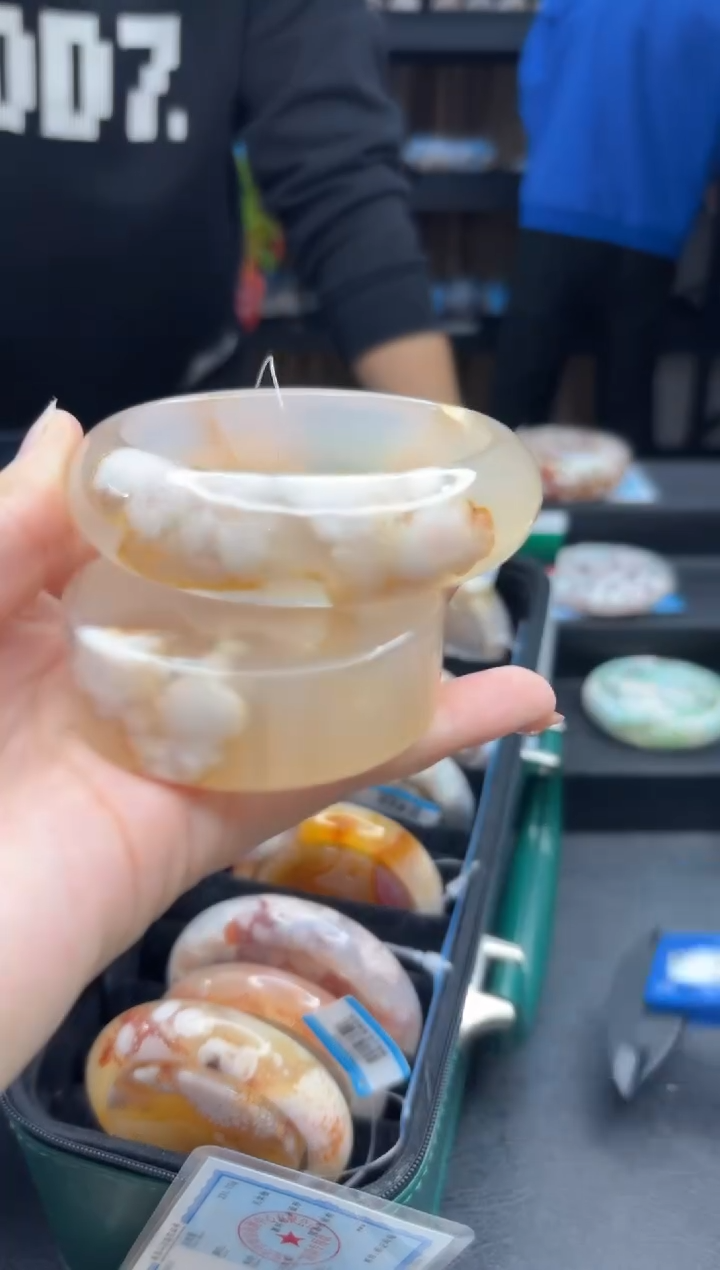 【闪购商品】石英质玉手镯未镶嵌600（58圈赠送镯心）
