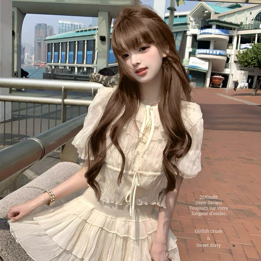 星霜摇篮曲 奶油光泽感花边衬衫+打揽蛋糕短裙套组短袖短款夏季