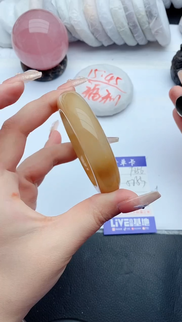 【闪购商品】石英质玉手镯未镶嵌F356+52/53