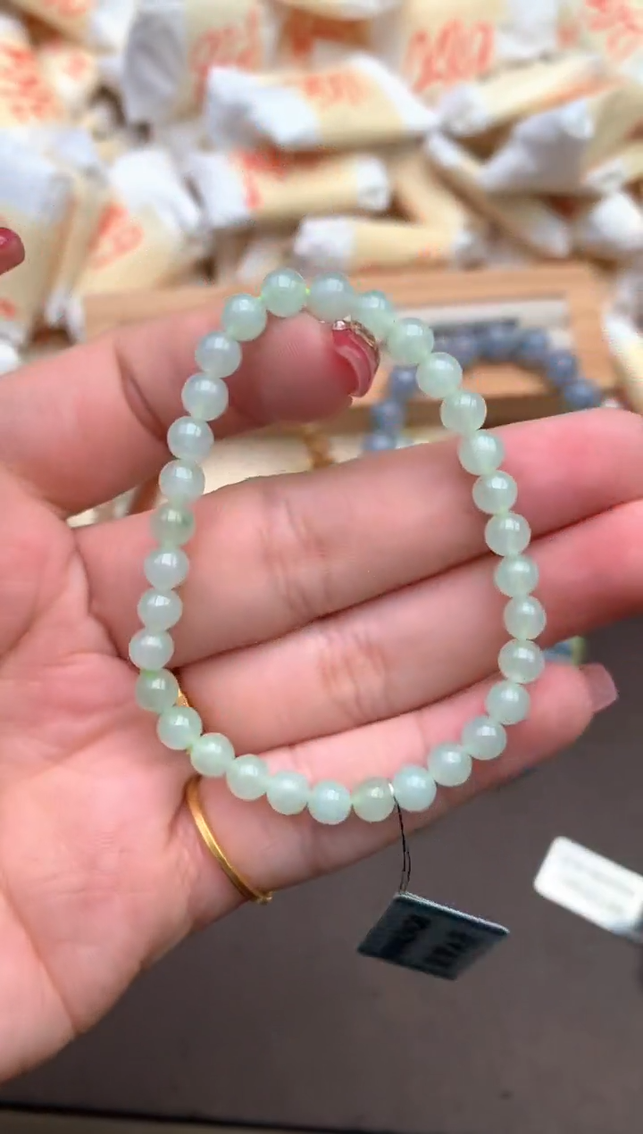 【闪购商品】未镶嵌翡翠手串—