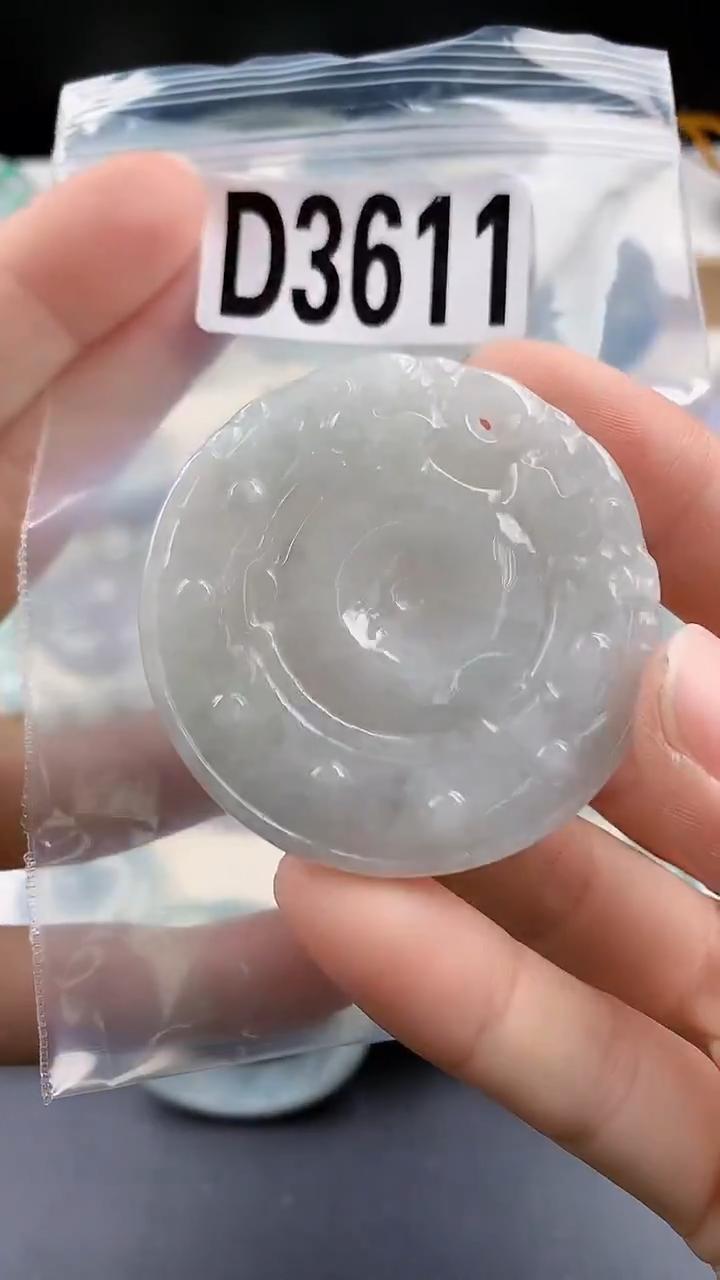 颈饰未镶嵌翡翠颈饰未镶嵌缅甸天然翡翠吊坠