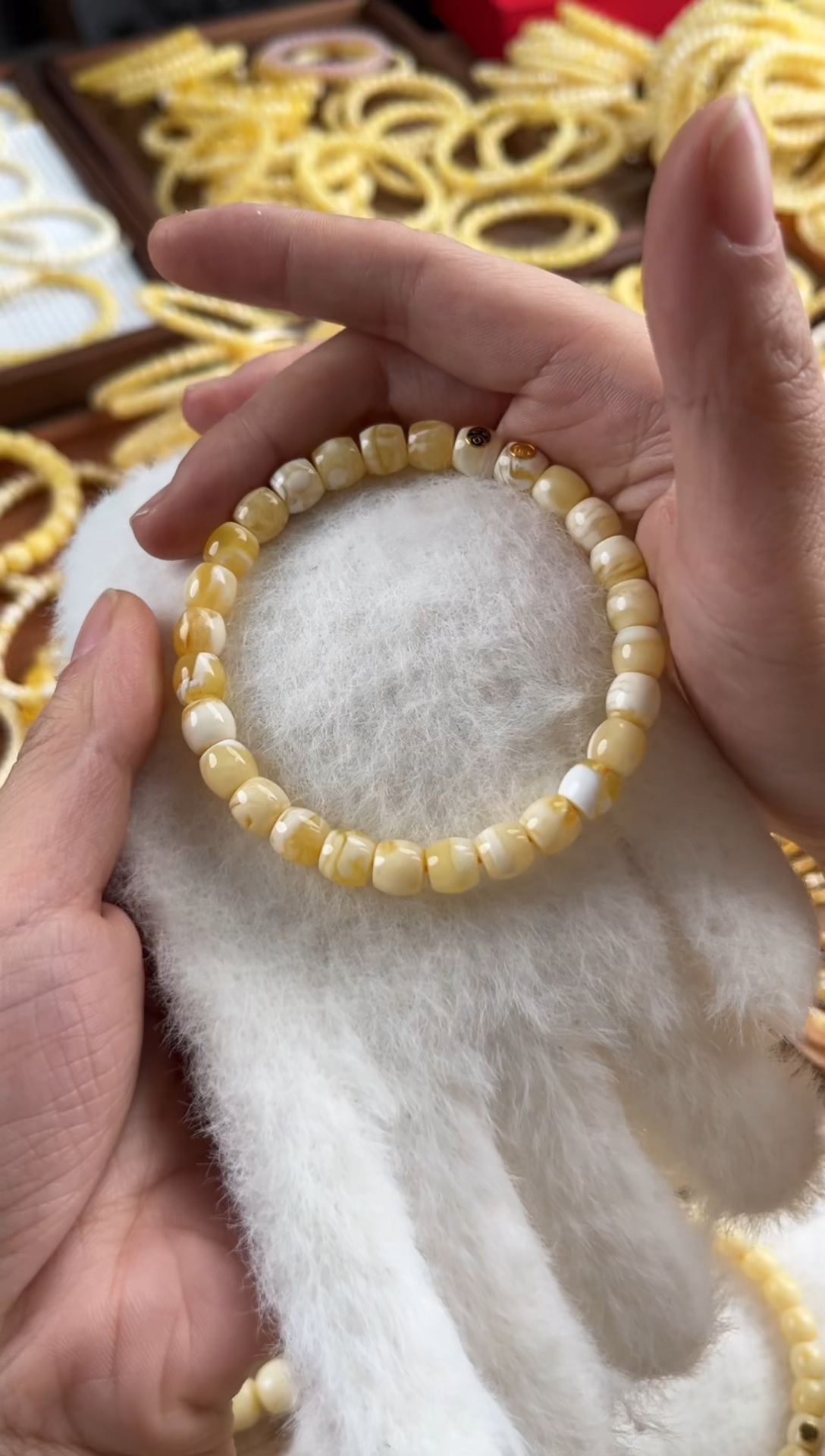 【闪购商品】蜜蜡裸石未镶嵌大肥蛙蜜蜡手串