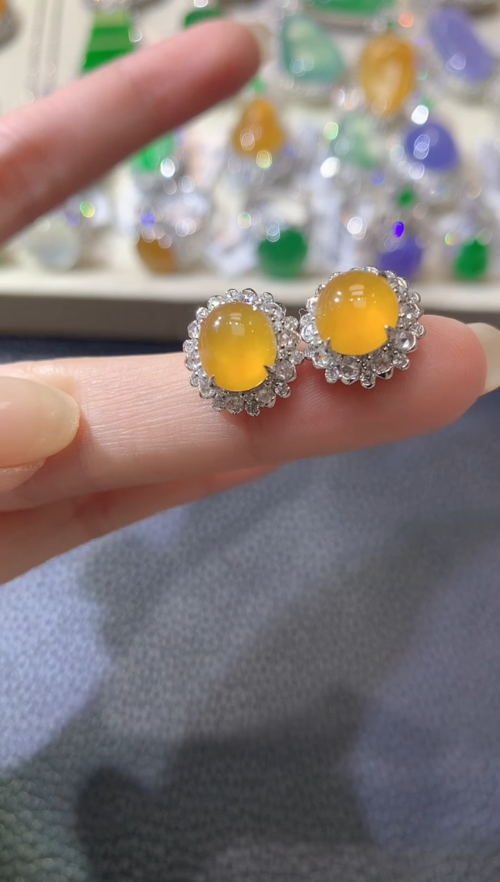 【闪购商品】翡翠耳饰18K金镶嵌D39翡翠