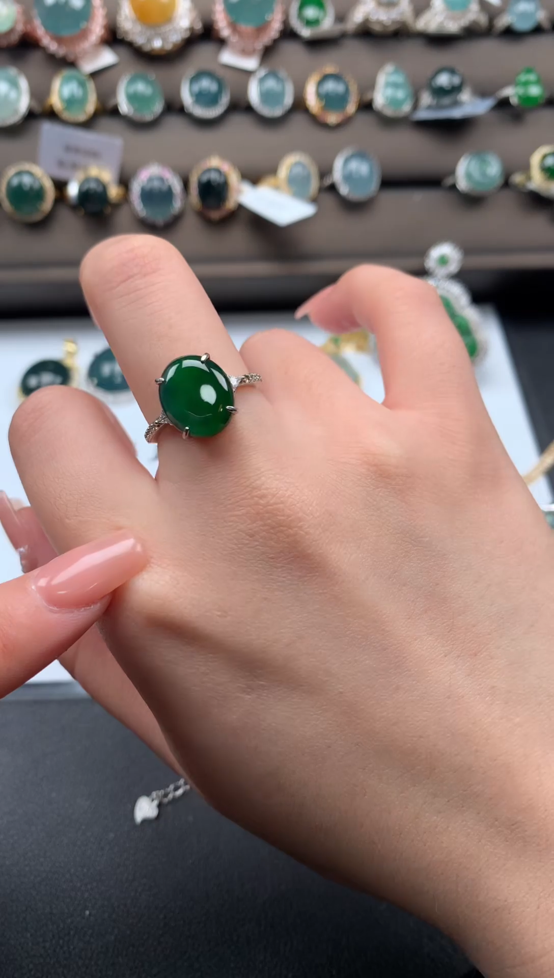 【闪购商品】翡翠戒指银S925镶嵌52142