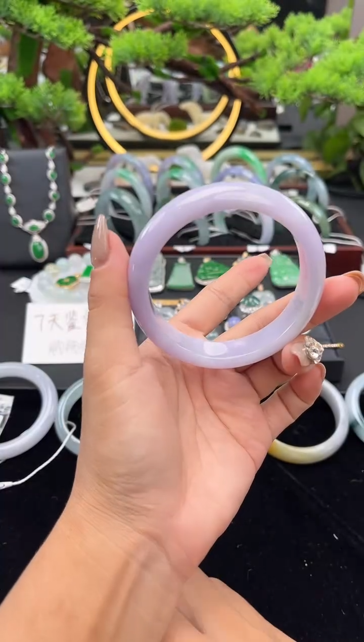 未镶嵌手镯翡翠手镯