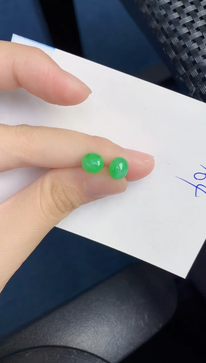 翡翠18K金镶嵌颈饰000000000