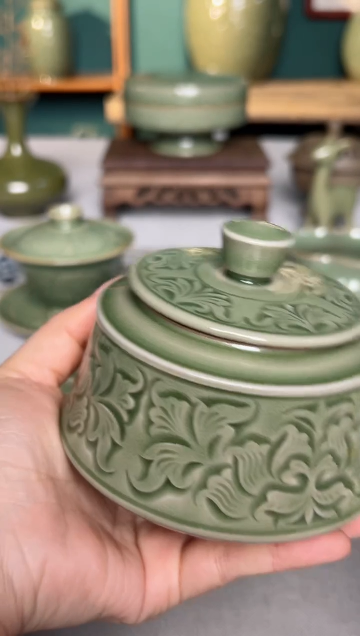 【闪购商品】其他纯手工刻花牡丹汉阙茶罐微瑕失圆