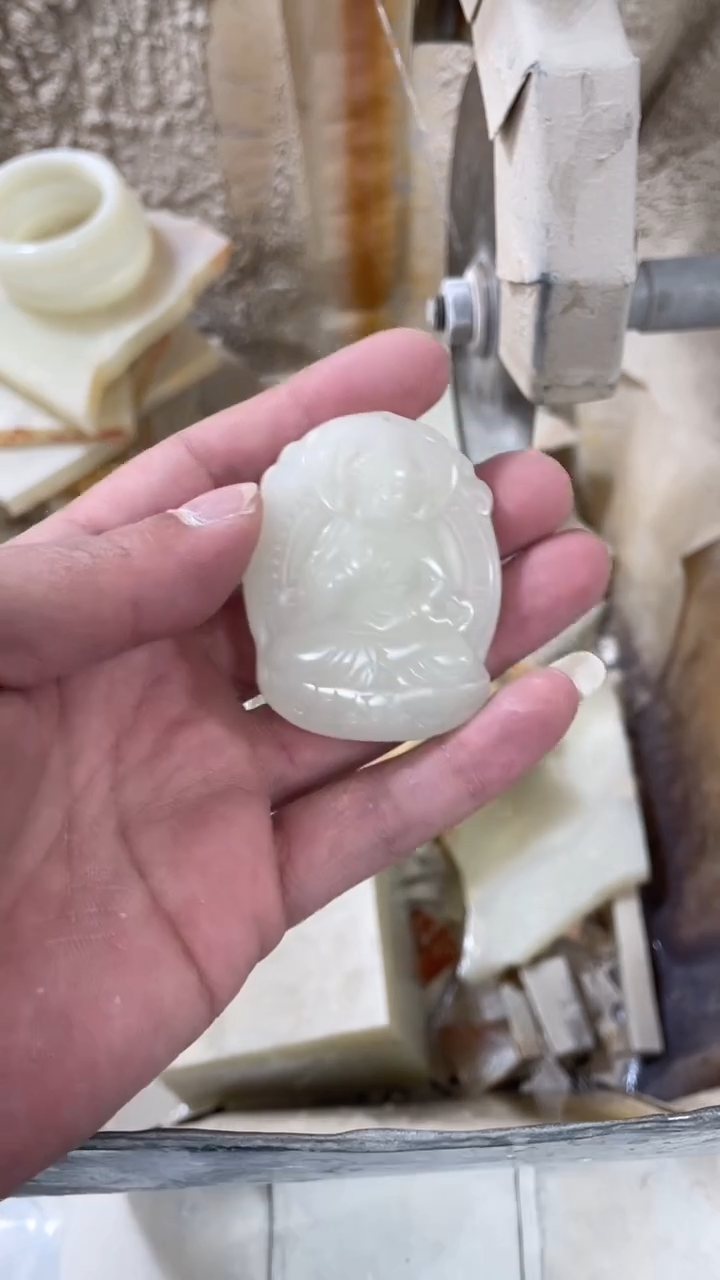 莲花观音男士佩戴，大气时尚