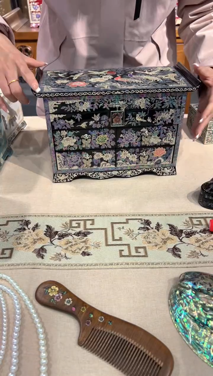 【闪购商品】弘贝雅螺钿漆器文化馆