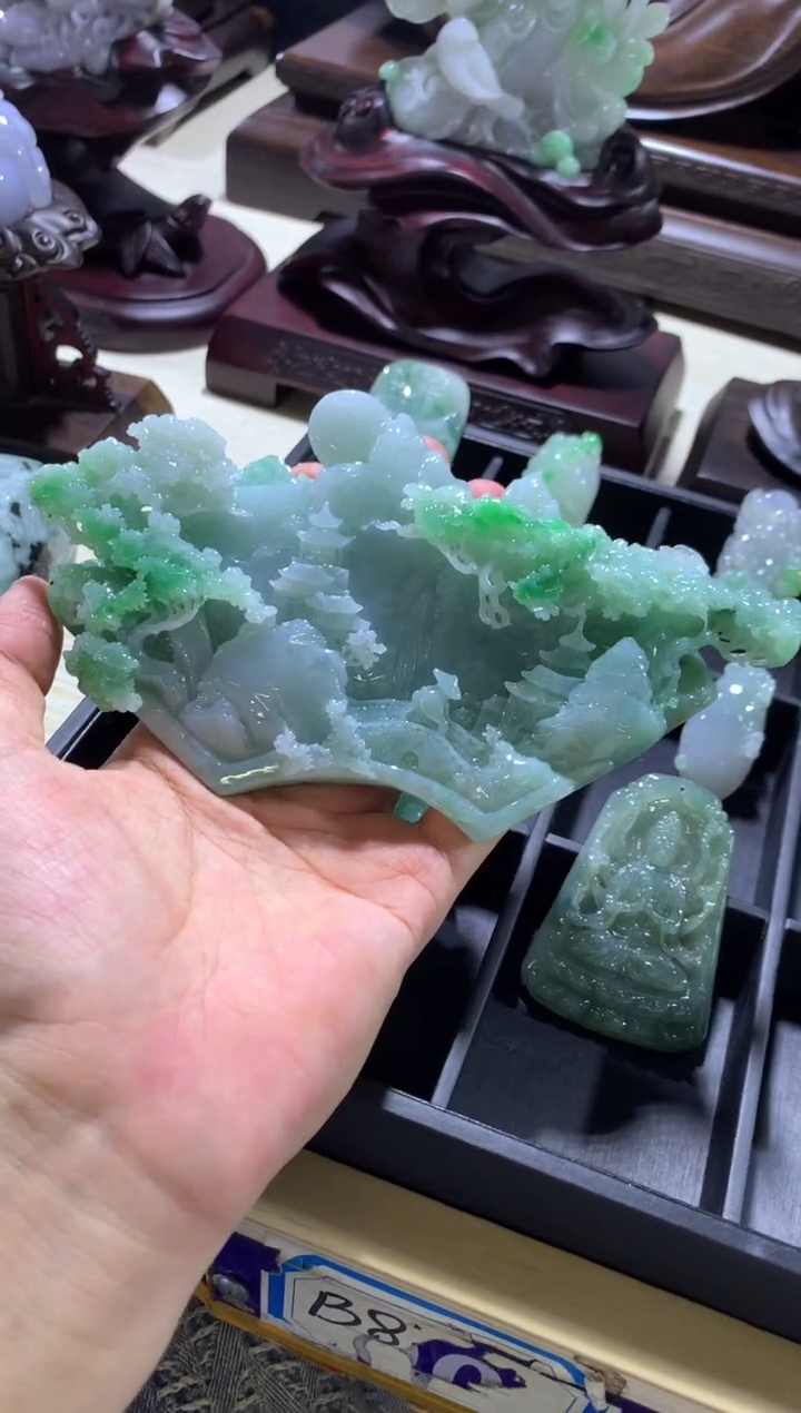 翡翠摆件未镶嵌翡翠摆件